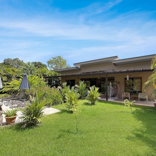 Casa Verde Mar
