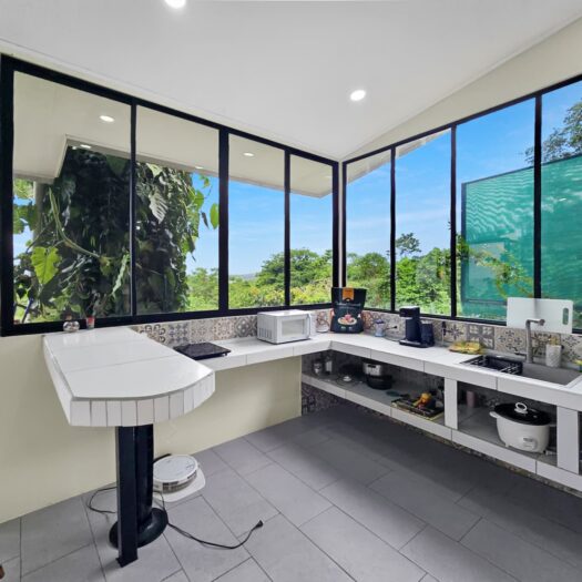 Costa Azul Cocles: Ocean View Multi-Unit Residential Property in Cocles